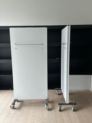Displays beschikbaar voor biedingen