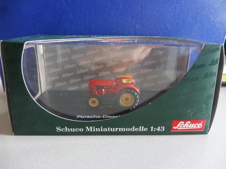 1:43 Schuco 02612 Porsche Diesel Junior traktor rood, Hobby en Vrije tijd, Modelauto's | 1:43, Zo goed als nieuw, Tractor of Landbouw
