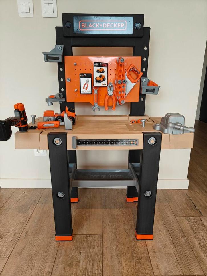 Werkbank smoby- black + decker, Enfants & Bébés, Jouets | Tables de jeux, Enlèvement
