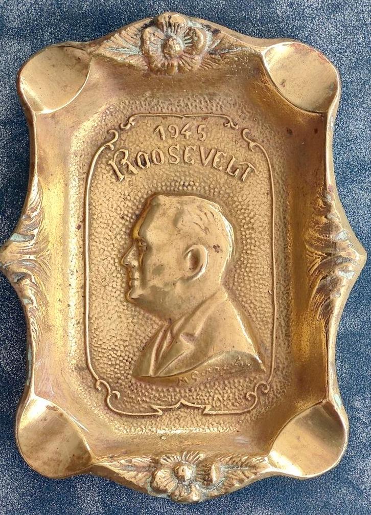 Zeldzame koperen asbak 1945 Franklin Roosevelt, Antiek en Kunst, Antiek | Brons en Koper, Ophalen of Verzenden