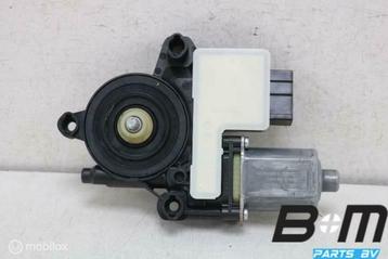 Raammotor rechtsvoor VW Polo 2G 2Q1959406B beschikbaar voor biedingen