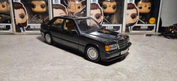 1:18 Mercedes-Benz 190E 2.3 16v AutoArt  beschikbaar voor biedingen