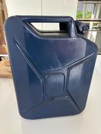 Metalen jerrycan, Ophalen, Landmacht
