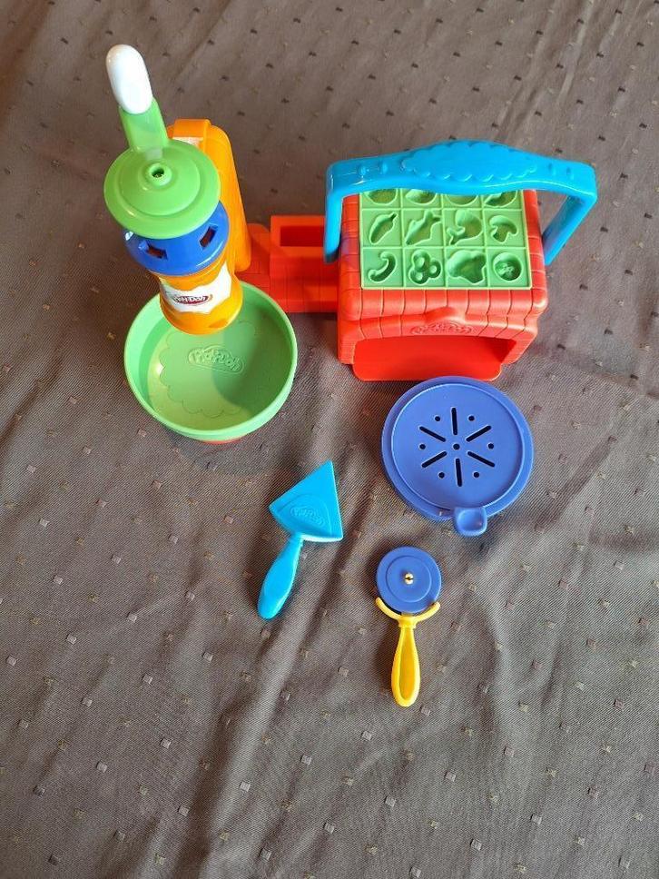 Play-Doh Pizza Oven Speelset, Kinderen en Baby's, Speelgoed | Educatief en Creatief, Zo goed als nieuw, Knutselen, Bouwen, Puzzelen