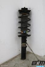 Veerpoot voorzijde kan L en R VW Passat B6 3C0413031N, Utilisé