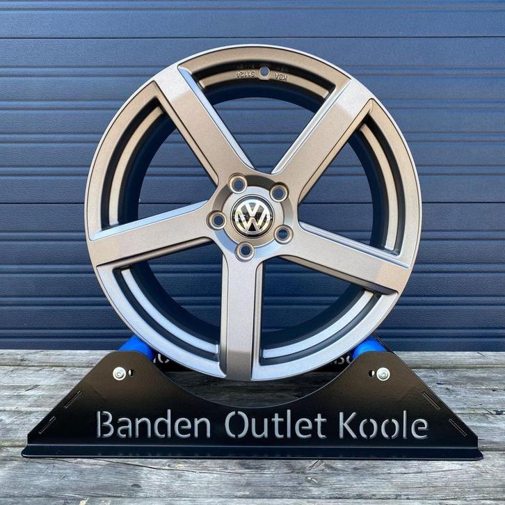 Volkswagen Golf 5 6 7 GTI Caddy Eos Touran Sharan Scirocco v, Auto-onderdelen, Banden en Velgen, Velg(en), Personenwagen, Nieuw