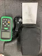 Digitale Luxmeter Turbotech TT1308, Doe-het-zelf en Bouw, Meetapparatuur, Ophalen, Zo goed als nieuw