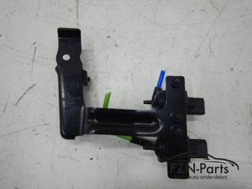 VW Transporter T6 Magneetklep Set 037906283D beschikbaar voor biedingen