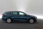 (2DCP475) SKODA OCTAVIA COMBI, Auto's, Skoda, Stof, Gebruikt, Euro 6, Blauw