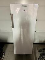 Diepvries Beko KFSA1433W 215l, Elektronische apparatuur, Vriezers en Diepvrieskisten, Gebruikt, Energieklasse A of zuiniger, 140 tot 160 cm