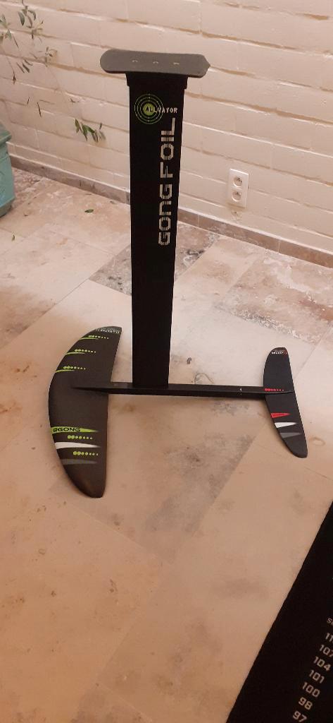 Gong foil V1, Watersport en Boten, Wingsurfen, Gebruikt, Wingsurf-hydrofoil, Ophalen