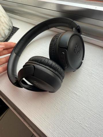 JBL KOPTELEFOON WERKT Perfect beschikbaar voor biedingen