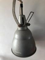 Antieke industriële lamp, Huis en Inrichting, Lampen | Hanglampen, Ophalen, Gebruikt