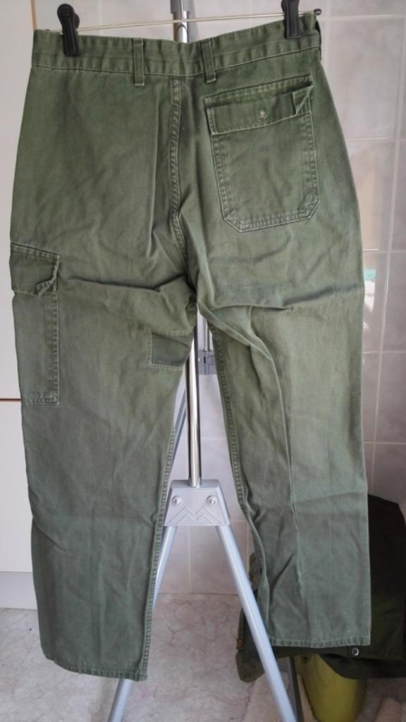 ABL Leger broeken, kaki origineel, Maat 46M = Maat S, Verzamelen, Militaria | Algemeen, Landmacht, Kleding of Schoenen, Ophalen of Verzenden