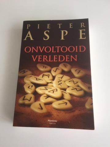 Boek Pieter Aspe. " Onvoltooid verleden "