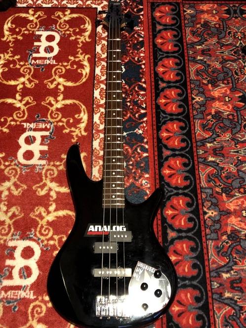 Bass Ibanez GSR200-BK Active Electronics Black high gloss, Muziek en Instrumenten, Snaarinstrumenten | Gitaren | Bas, Gebruikt