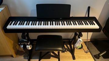 Piano Numérique Yamaha P145-B Pack complet beschikbaar voor biedingen