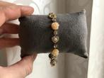 Accessorize Beige Bloemen Armband, Ophalen of Verzenden, Gebruikt, Beige, Goud