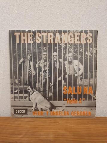 The Strangers – Salu Na beschikbaar voor biedingen