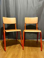 Eetkamer/schoolstoelen, 2 stuks, Ophalen, Zo goed als nieuw
