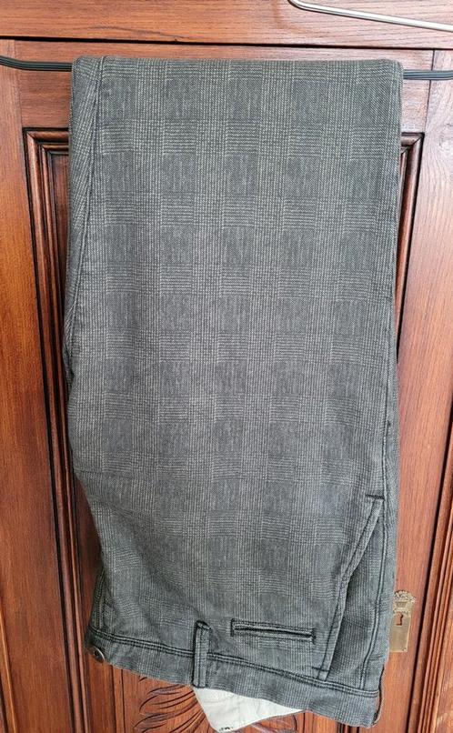 Toffe geruite broek White Siviglia, W34 lgt 34of36 zie detai, Kleding | Heren, Broeken en Pantalons, Zo goed als nieuw, Beige