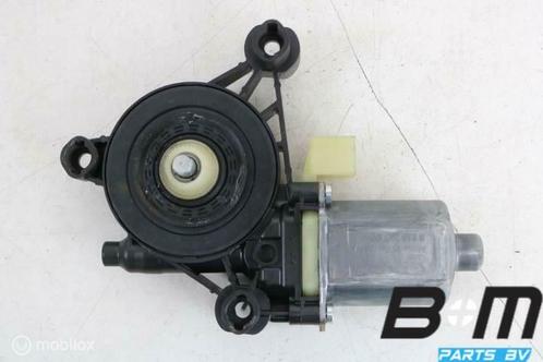 Raammotor linksvoor Audi A3 8V SB 5Q0959802B, Auto-onderdelen, Interieur en Bekleding, Gebruikt