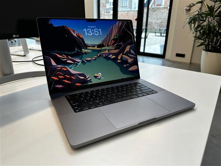 Macbook Pro 16,2" M1 Max 24 Core - 64GB RAM - 1TB - QWERTY, Computers en Software, Apple Macbooks, Zo goed als nieuw, MacBook