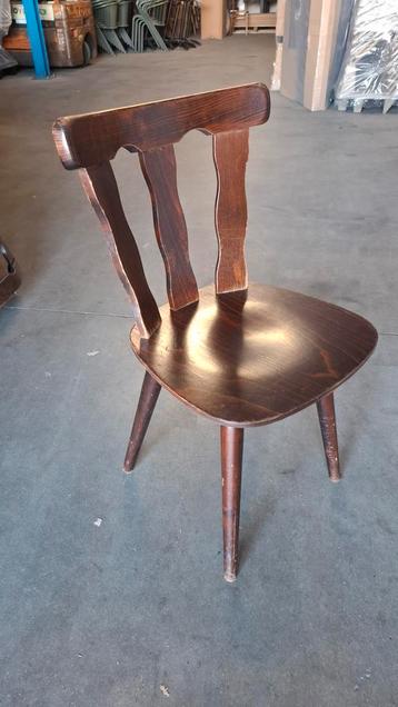 70 houten cafe horeca stoelen leuke partij donker bruin, Huis en Inrichting, Ophalen of Verzenden, Bruin, Hout