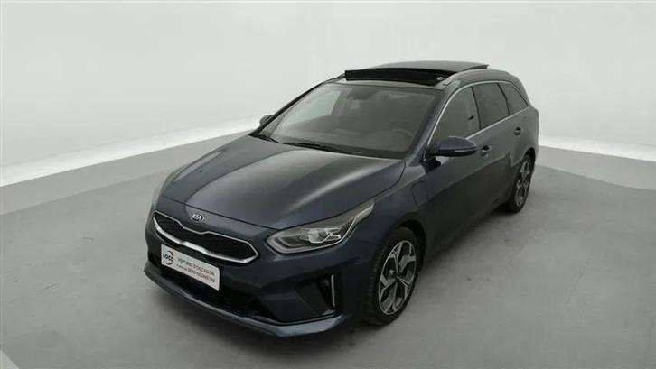 Kia Ceed Sportswagon SW / cee'd SW Ceed SW 1.6 GDi PHEV Sens, Autos, Kia, Entreprise, Achat, (Pro) Cee d, ABS, Caméra de recul