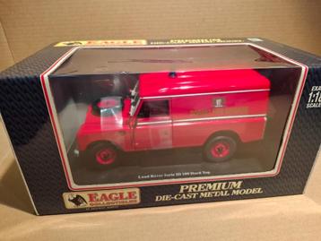 Universal Hobbies 1/18 Land Rover 'Dorset Fire Brigade' beschikbaar voor biedingen