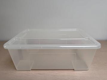 Transparante bakken met deksels (19 stuks) beschikbaar voor biedingen