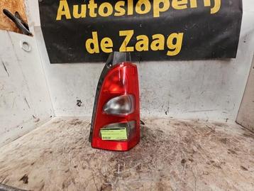 Achterlicht links van een Suzuki Wagon R+ beschikbaar voor biedingen