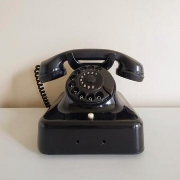 Klassieke draaischijftelefoon Siemens, bakeliet, 1956 beschikbaar voor biedingen