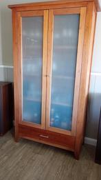 Acacia houten vitrine kast, Huis en Inrichting, Kasten | Vitrinekasten, Ophalen, Gebruikt