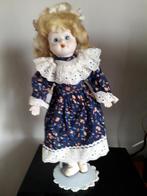 Poupées en porcelaine, Enlèvement, Comme neuf, Poupée