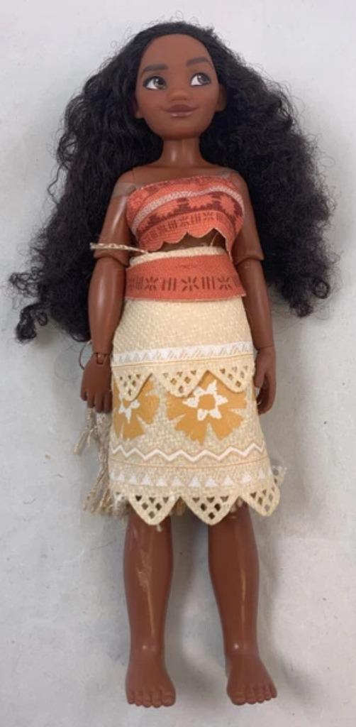 Disney Store Exklusive Vaiana Moana pop 28cm figuur, Verzamelen, Poppen, Zo goed als nieuw, Pop, Verzenden