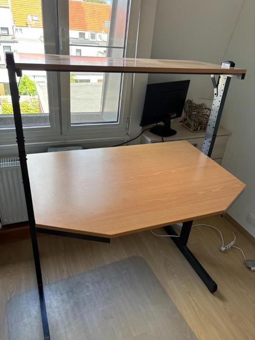 Bureau te koop, Huis en Inrichting, Bureaus, Gebruikt, Bureau, In hoogte verstelbaar, Ophalen
