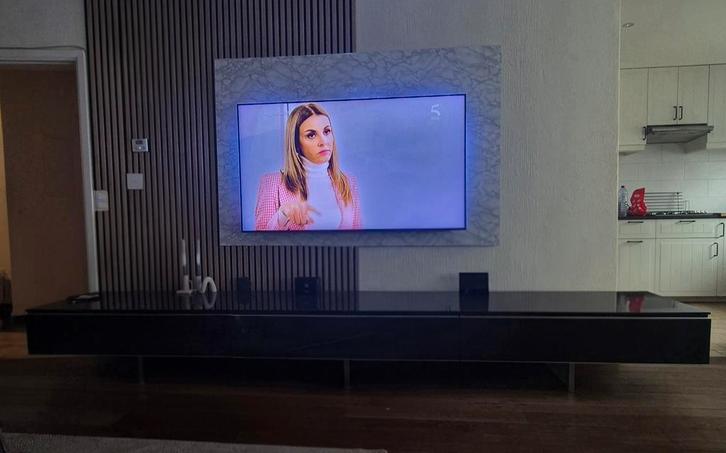 Groot modern tv-meubel 360 cm, Huis en Inrichting, Kasten |Televisiemeubels, Gebruikt, 200 cm of meer, 50 tot 75 cm, Ophalen