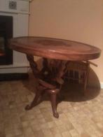 Table en bois de noyer africain (Kenya) finementsculptée, Enlèvement