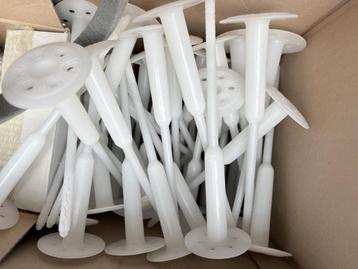 Ejotherm str U 2G isolatie plug beschikbaar voor biedingen