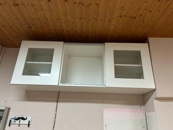 ikea vara wandkast wit beschikbaar voor biedingen