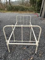 Cadre de lit simple en fer forgé, Maison & Meubles, Enlèvement