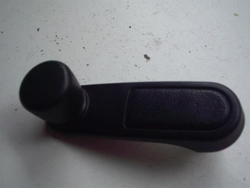 Poignée intérieur vitre Peugeot 106 3 portes 1.1 essence, Auto-onderdelen, Besturing, Peugeot, Gebruikt, Ophalen
