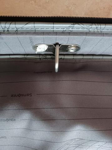 Reiszak voor kostuums en kleding, Divers, Enlèvement, Comme neuf