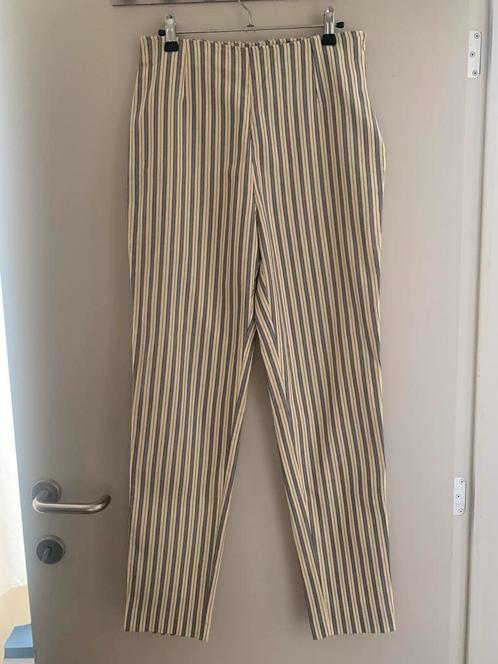 Gestreepte broek, Kleding | Dames, Broeken en Pantalons, Zo goed als nieuw, Maat 42/44 (L), Blauw, Lang, Ophalen of Verzenden