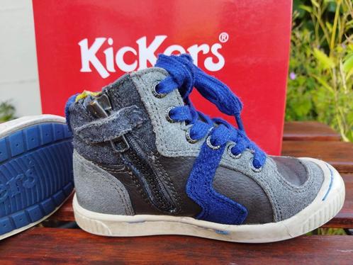 Chaussures basket montantes Kickers Ziguers taille 24