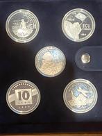 5 munten in map, Ophalen of Verzenden, Munten