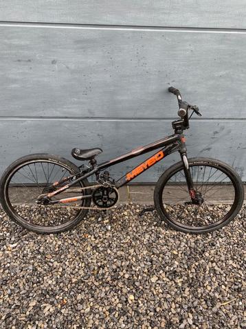 Vélo BMX "MEYBO" taille expert, Enlèvement, Utilisé, Aluminium, 16 à 20 pouces