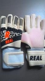 Keeperhandschoenen REAL, Ophalen of Verzenden, Zo goed als nieuw, Handschoenen