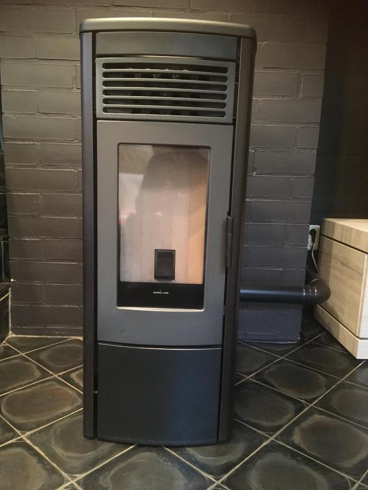 Pelletkachel Victor Brons Airplus 12 Nordic Fire, Huis en Inrichting, Kachels, Gebruikt, Vrijstaand, Pelletkachel, Ophalen